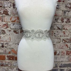 Lace belt